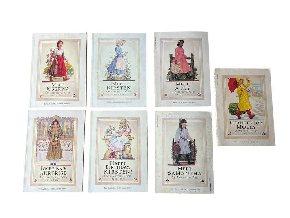 Vintage American Girl Books Lot of 7  Josefina, Kristen, Samantha, Addy, Molly
